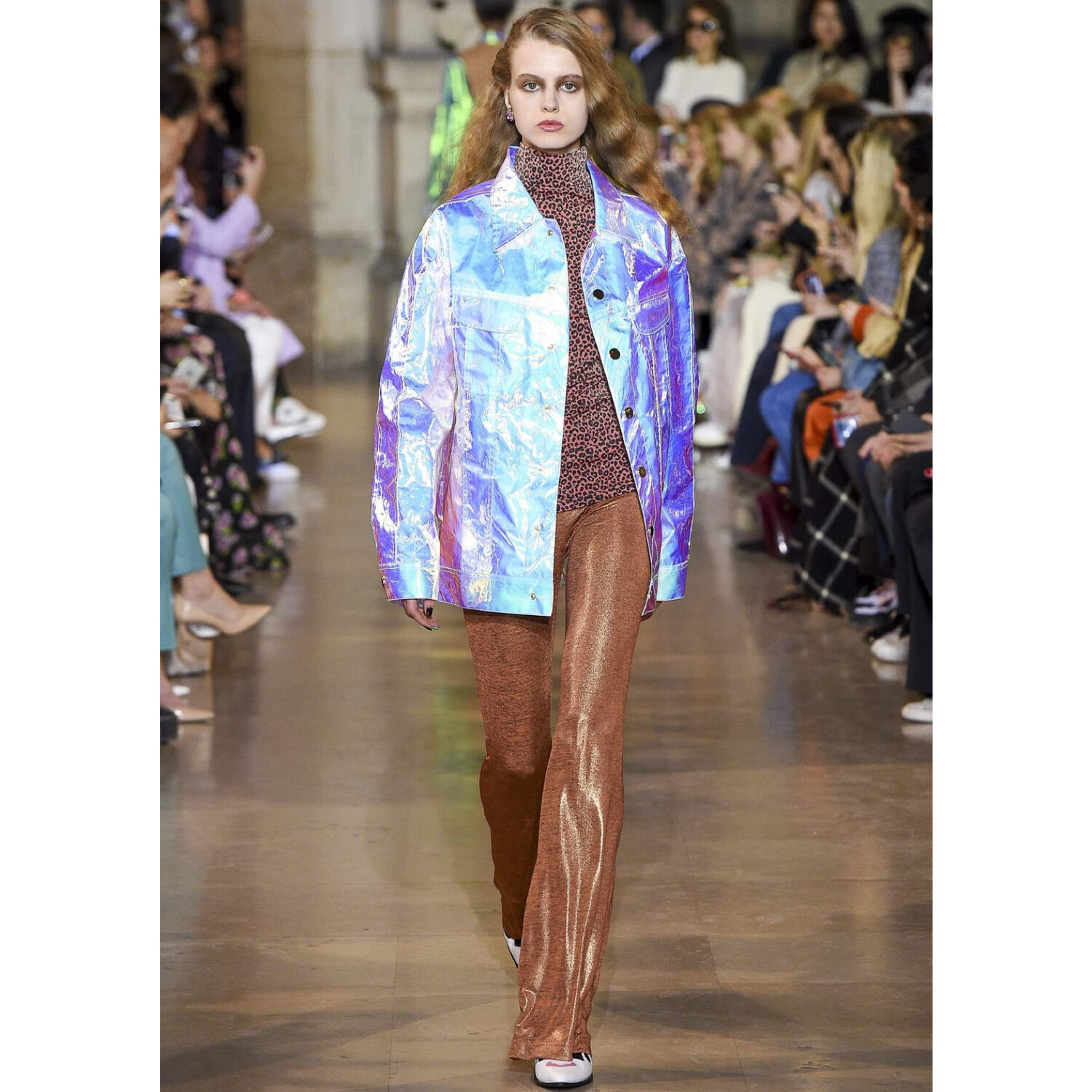 Фото Paul & Joe Fall 2019 Ready-to-Wear / Paul & Joe осень-зима 2019/20 / Неделя моды: Париж